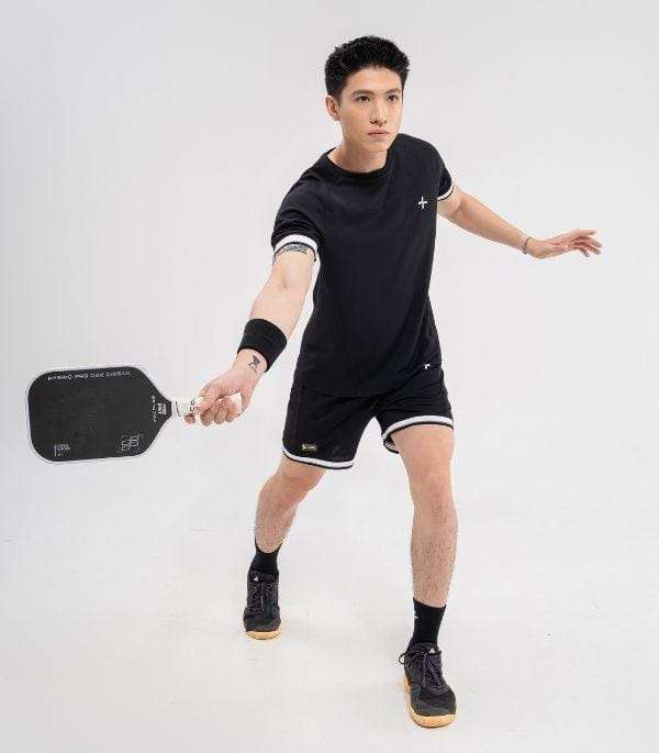 Pickleball, Tennis và mặc thường ngày